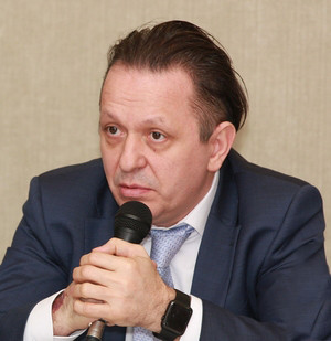 Дмитрий Чернов